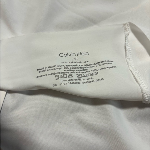 Calvin Klein Deep Green Intimates Set - Picture 10 of 11